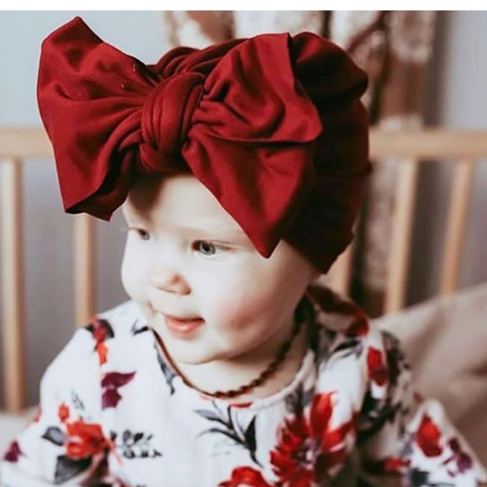 Bow Hat - Picture 2 of 2
